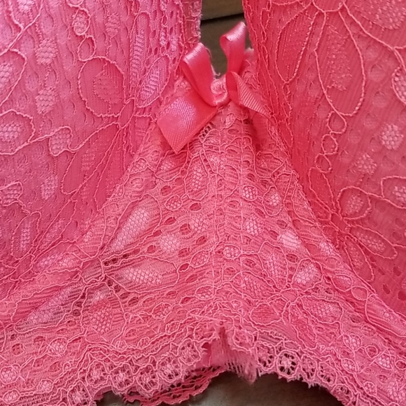 CORAL PINK 💗 BRA - Picture 2 of 8